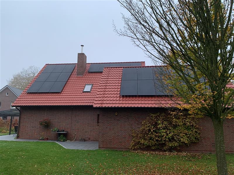 Photovoltaik Solaranlage Erneuerbare Energien PV-Anlage Solarstrom Bad Zwischenahn